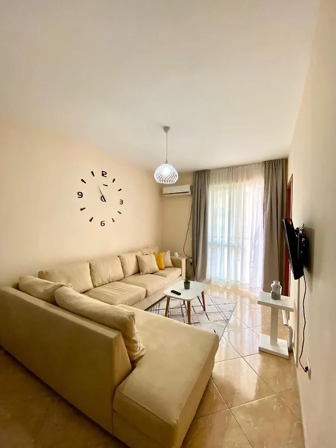 Chlo Apartment 2 Tirana