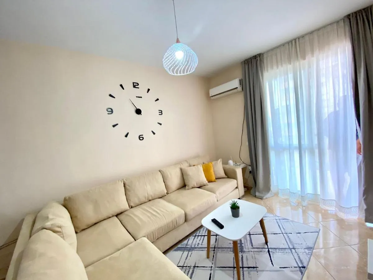 Chlo Apartment 2 Tirana
